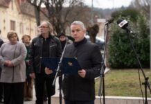 Újabb polgármesterek tiltakoznak a Fidesz szórólapja miatt.