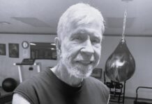 Meghalt Chuck Norris, az akciófilmek legendás sztárja