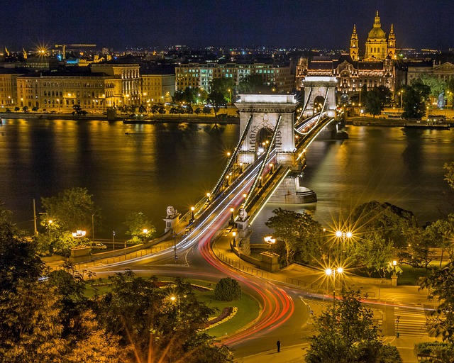 bergadder-bridge-111326_640
