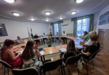 Felmentették Komló város jegyzőjét